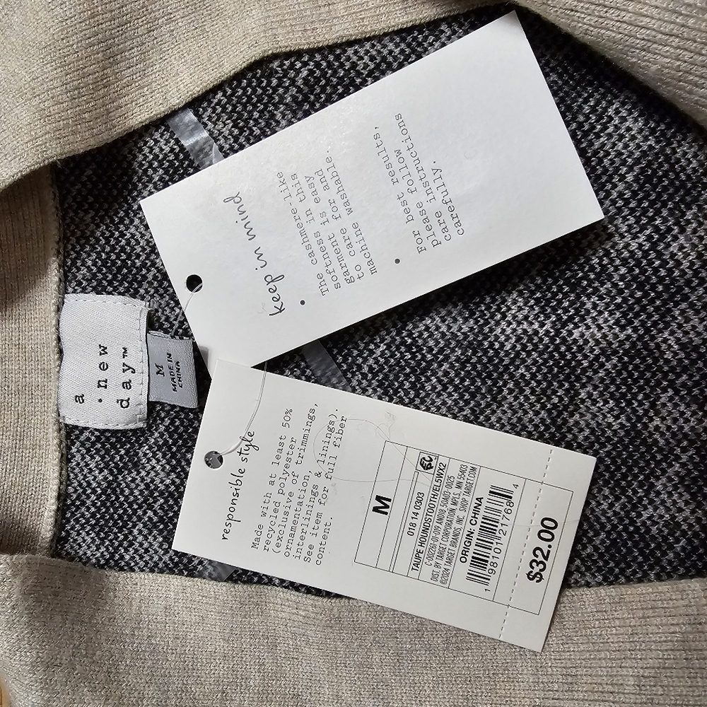 NWT Women's Medium Cozy Knit Houndstooth Cardigan Scottish, Tradition, Old Money - Picture 9 of 15